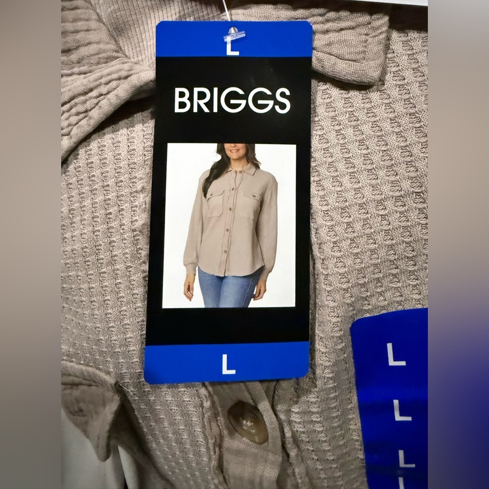 NWT Briggs Women's Tan Waffle Button-Down Shirt size L - Picture 5 of 6